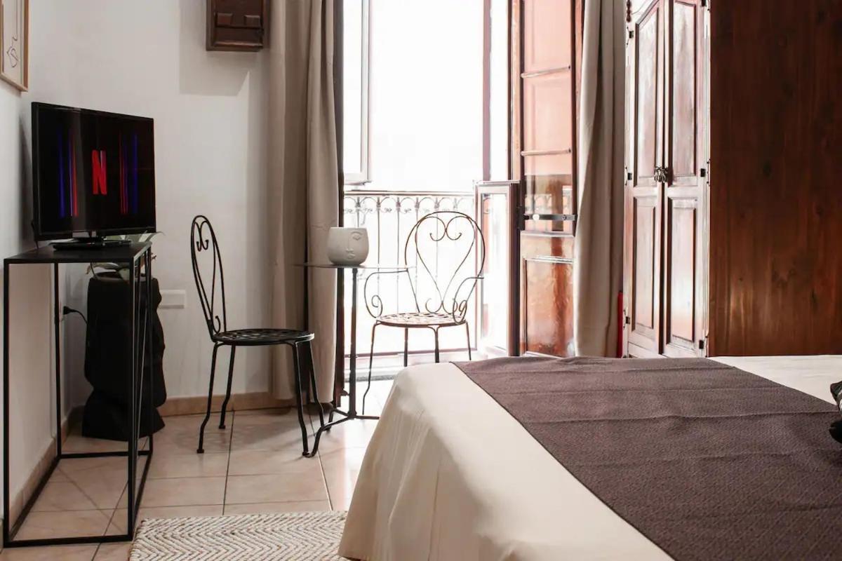 Castello'S Rooms 칼리아리 외부 사진