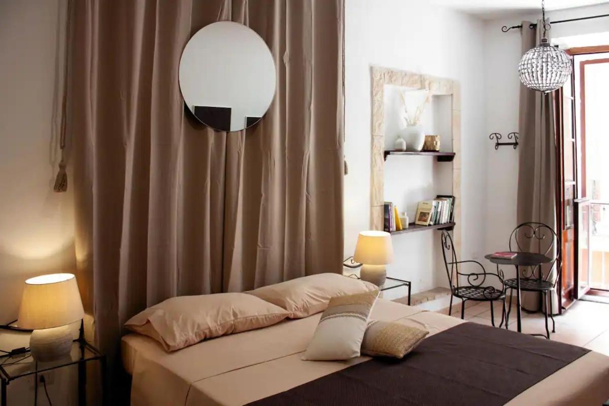 Castello'S Rooms 칼리아리 외부 사진